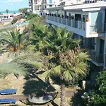 ホテル Sul Mare Al Gabbiano スコリッティ