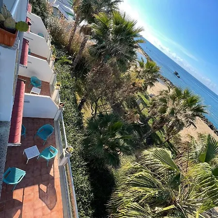 Sul Mare Al Gabbiano Hotel