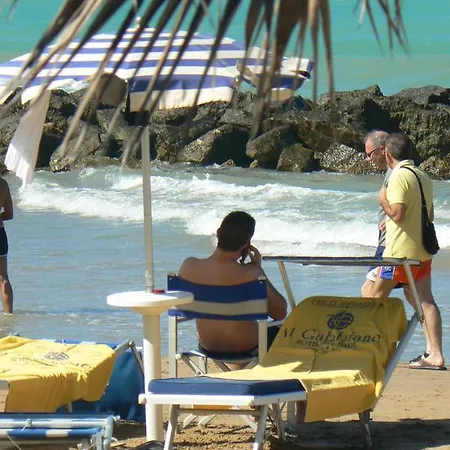 Sul Mare Al Gabbiano Скольитти
