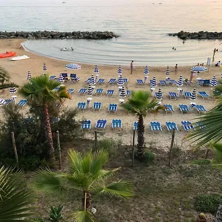 Sul Mare Al Gabbiano Hotel